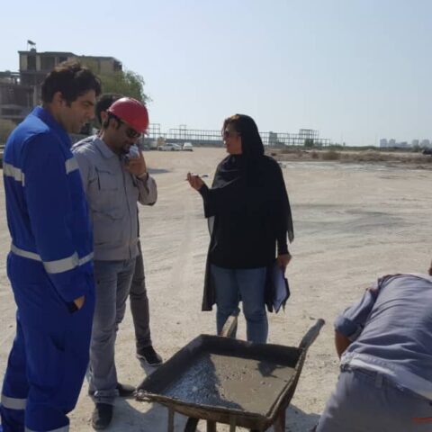 محوطه سازی و احداث پست های برق فاز 7 صدف